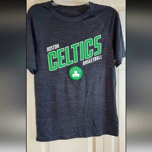 Boston Celtics Fanatics T Shirt Tee Mens Small Black Gray NBA Short Sleeve Sport